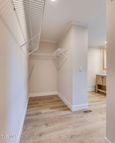 864 Bell Ridge Road, Kingsport, TN 37660