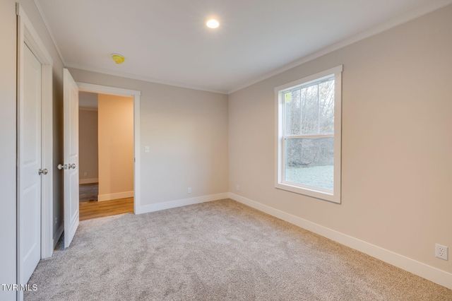 864 Bell Ridge Road, Kingsport, TN 37660