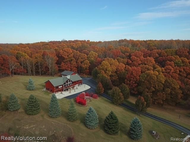 5012 Vista Bay Trail, Hadley Township, MI 48438