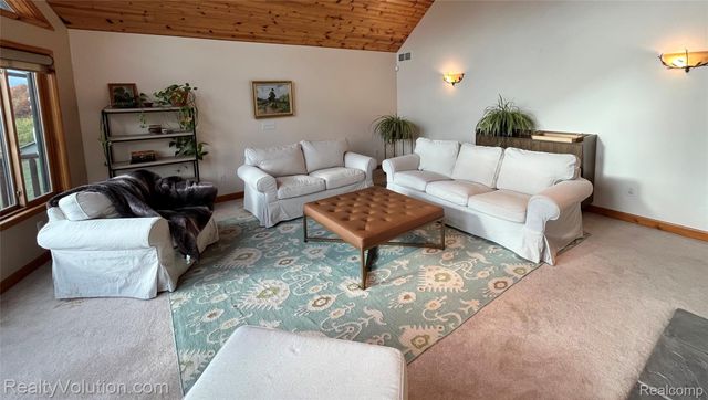 5012 Vista Bay Trail, Hadley Township, MI 48438