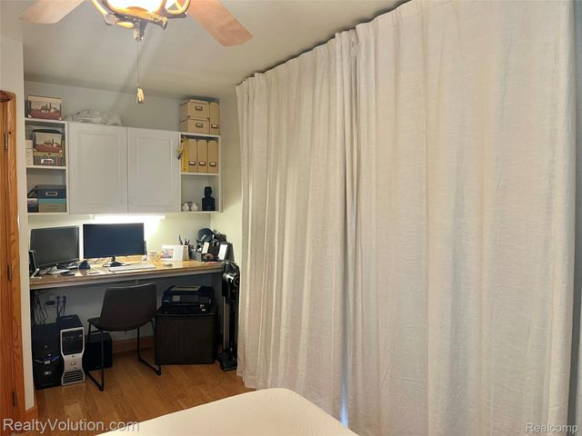 5012 Vista Bay Trail, Hadley Township, MI 48438