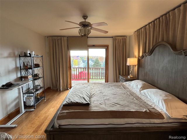 5012 Vista Bay Trail, Hadley Township, MI 48438