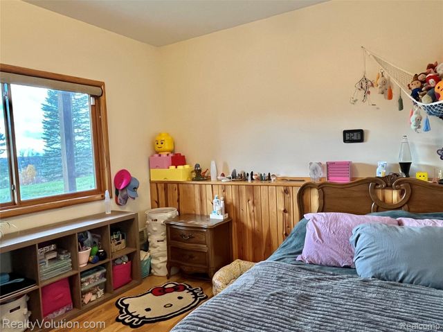 5012 Vista Bay Trail, Hadley Township, MI 48438