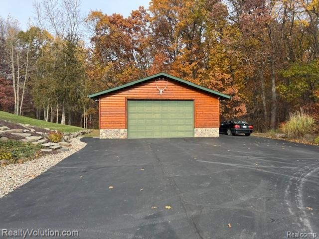 5012 Vista Bay Trail, Hadley Township, MI 48438