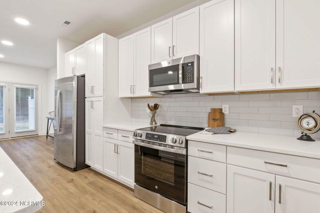 353 James Street, Vass, NC 28394