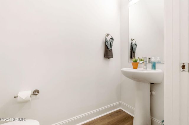 353 James Street, Vass, NC 28394