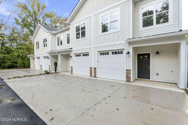 353 James Street, Vass, NC 28394