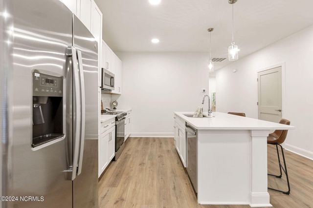 353 James Street, Vass, NC 28394
