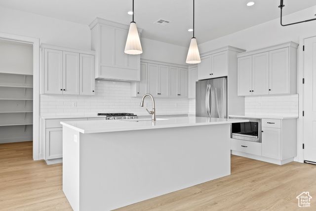 4801 W 2820 S, Hurricane, UT 84737