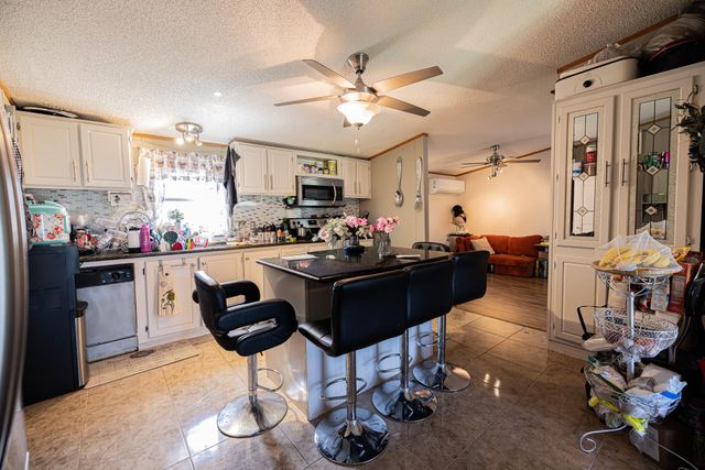 119 Weaver Street, Baytown, TX 77520