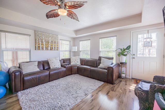 119 Weaver Street, Baytown, TX 77520