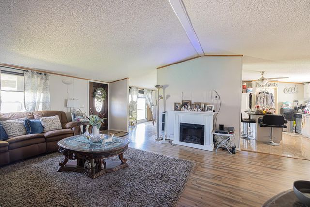 119 Weaver Street, Baytown, TX 77520