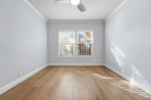 28 Tournament WAY, The Hills, TX 78738