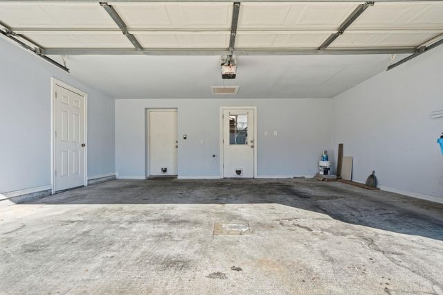 28 Tournament WAY, The Hills, TX 78738