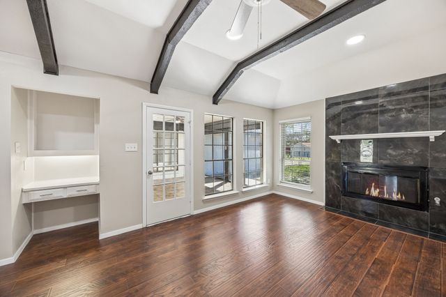 904 Bert Drive, Arlington, TX 76012