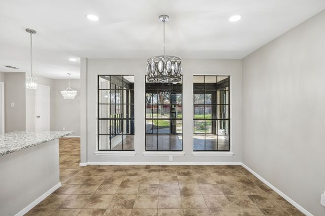 904 Bert Drive, Arlington, TX 76012