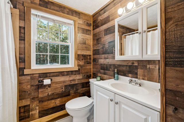 24 Pine Meadow Drive, North Berwick, ME 03906