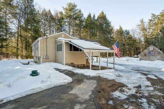 24 Pine Meadow Drive, North Berwick, ME 03906