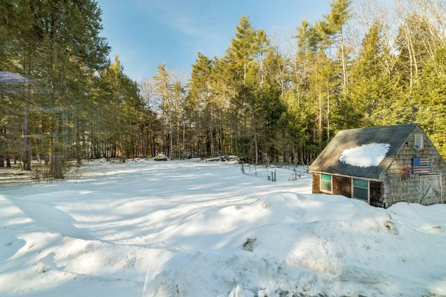24 Pine Meadow Drive, North Berwick, ME 03906