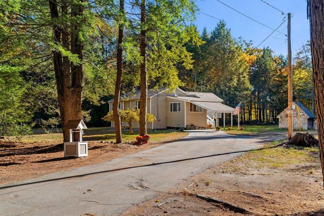 24 Pine Meadow Drive, North Berwick, ME 03906