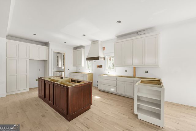 649 Hemlock Circle SE, Atlanta, GA 30316