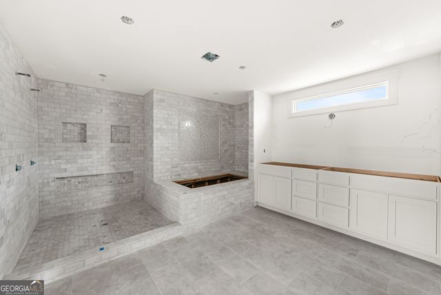 649 Hemlock Circle SE, Atlanta, GA 30316