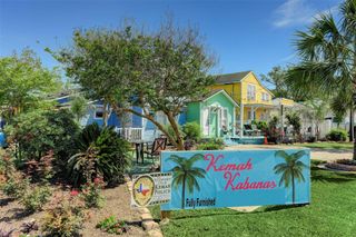 701 7th Street, Kemah, TX 77565