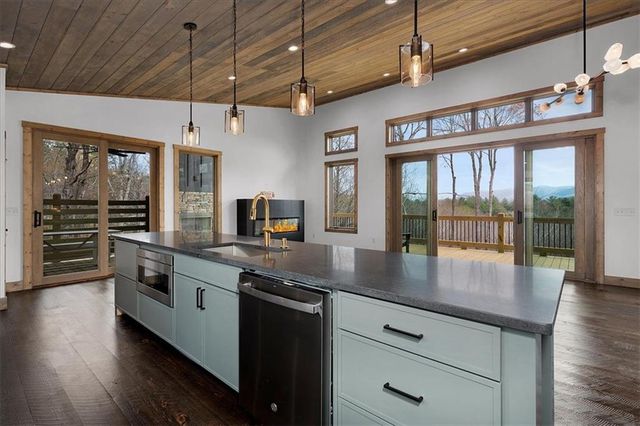748 Flat Branch Road, Ellijay, GA 30540