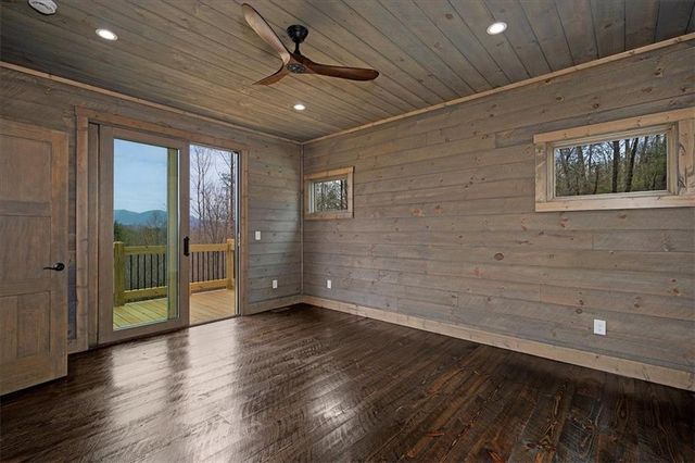 748 Flat Branch Road, Ellijay, GA 30540