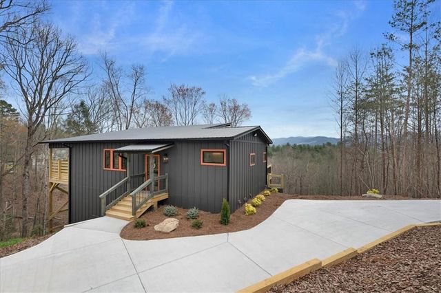 748 Flat Branch Road, Ellijay, GA 30540