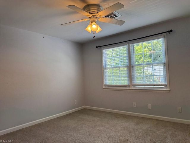 329 Hanover Arms Court, Winston-salem, NC 27104