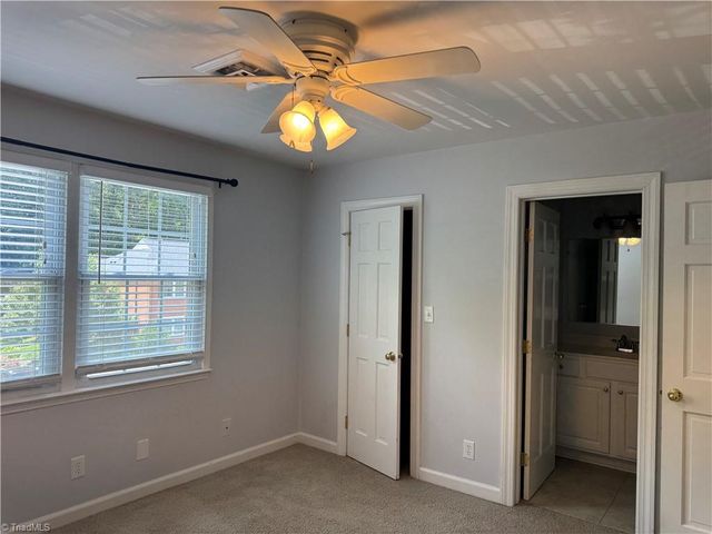 329 Hanover Arms Court, Winston-salem, NC 27104
