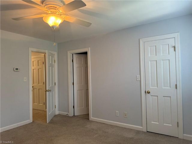 329 Hanover Arms Court, Winston-salem, NC 27104