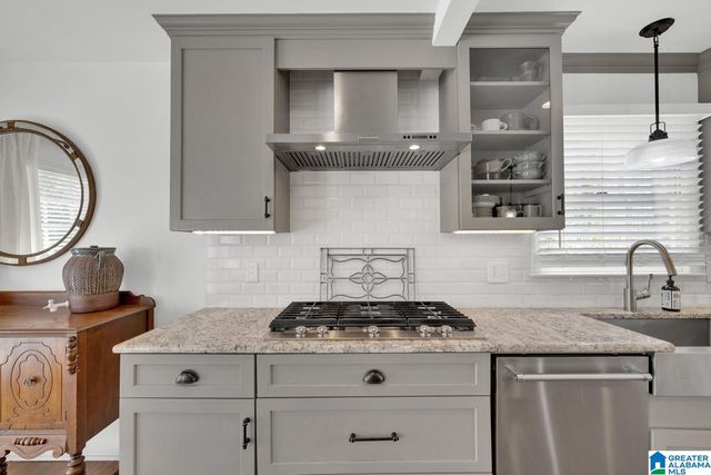 3851 WOOTEN DRIVE, Vestavia Hills, AL 35243