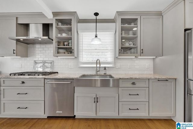 3851 WOOTEN DRIVE, Vestavia Hills, AL 35243