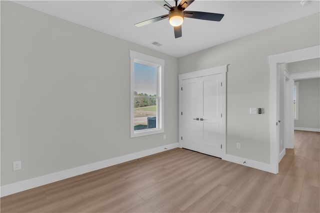 516 Lakeside Drive, Anderson, SC 29621