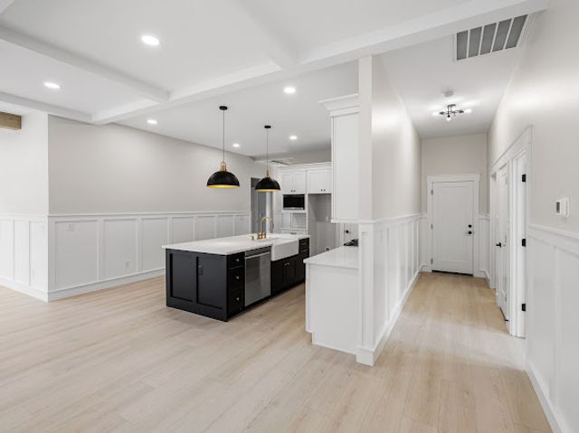 516 Lakeside Drive, Anderson, SC 29621