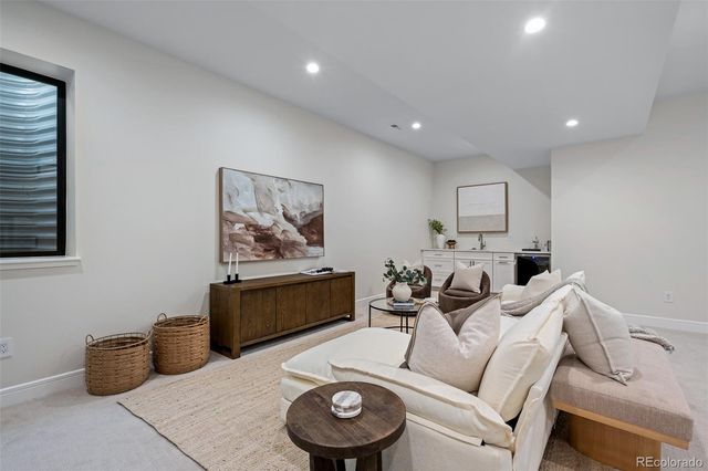 2851 S Dexter Way, Denver, CO 80222