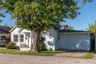139 Hower Lane, Fairborn, OH 45324