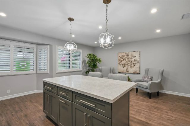 7982 Mission Vista, San Diego, CA 92120