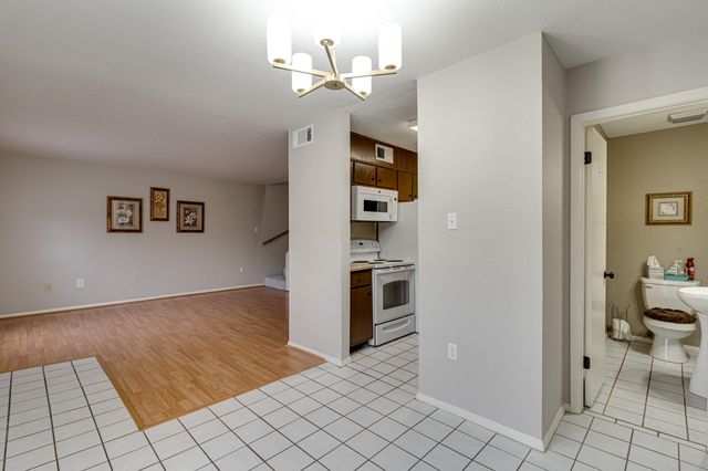 900 Mountain Creek Road Apt C43, Chattanooga, TN 37405