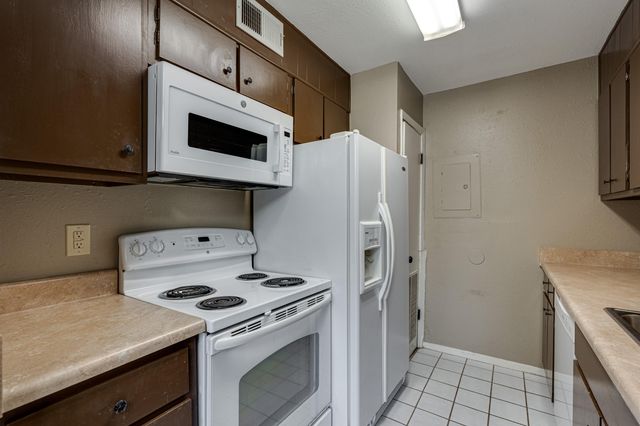 900 Mountain Creek Road Apt C43, Chattanooga, TN 37405