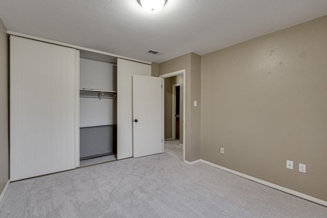 900 Mountain Creek Road Apt C43, Chattanooga, TN 37405