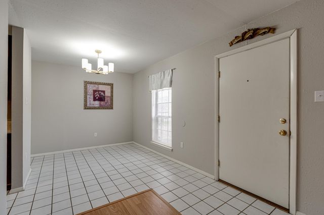 900 Mountain Creek Road Apt C43, Chattanooga, TN 37405