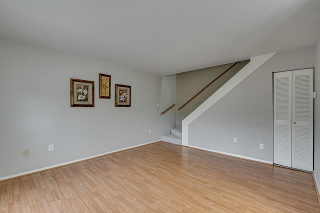 900 Mountain Creek Road Apt C43, Chattanooga, TN 37405