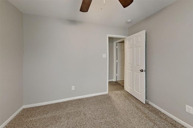 9909 Climbing Tree Street, Conroe, TX 77385
