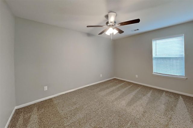9909 Climbing Tree Street, Conroe, TX 77385