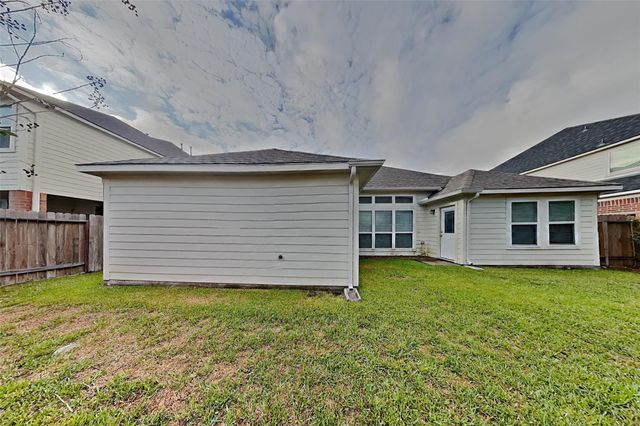 9909 Climbing Tree Street, Conroe, TX 77385
