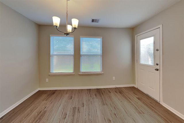 9909 Climbing Tree Street, Conroe, TX 77385