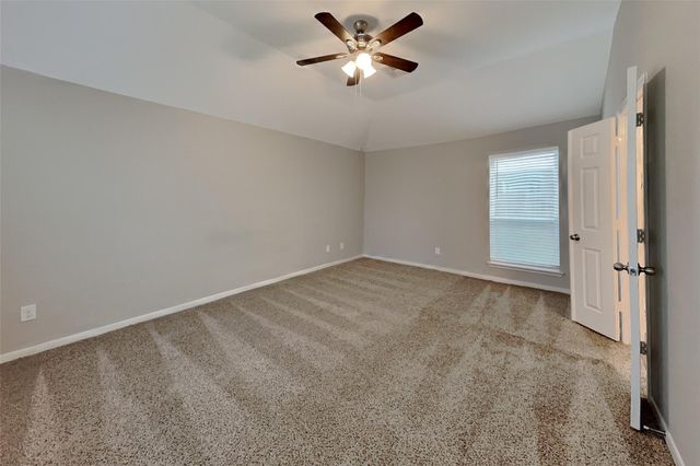 9909 Climbing Tree Street, Conroe, TX 77385